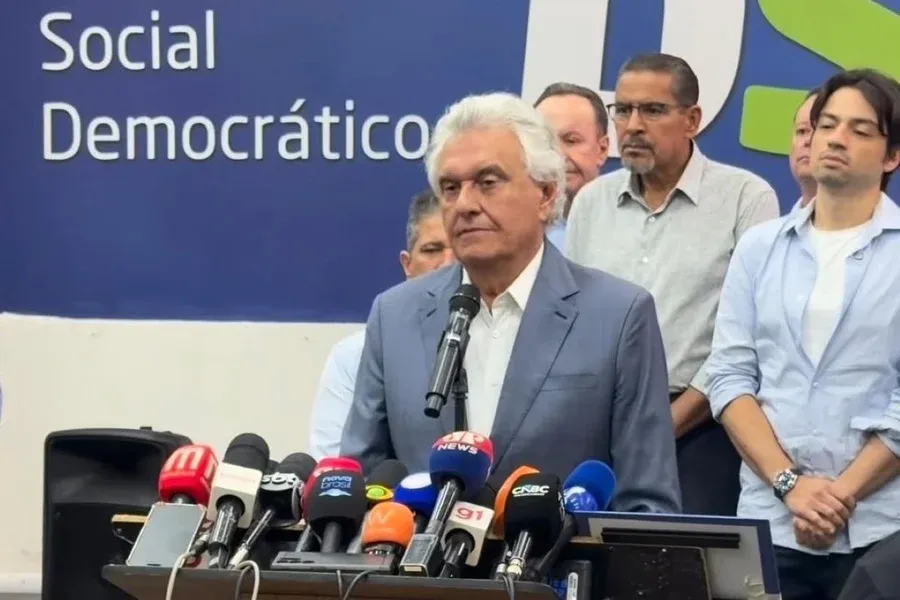 Caiado diz que "ganhar do PT é fácil" e critica falta de experiência de Flávio Bolsonaro