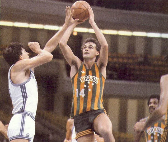 Luto no esporte: Morre Oscar Schmidt, o 'Mão Santa', aos 68 anos